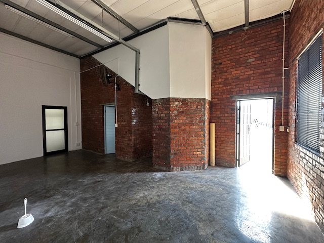 To Let Commercial Property for Rent in Maitland Western Cape